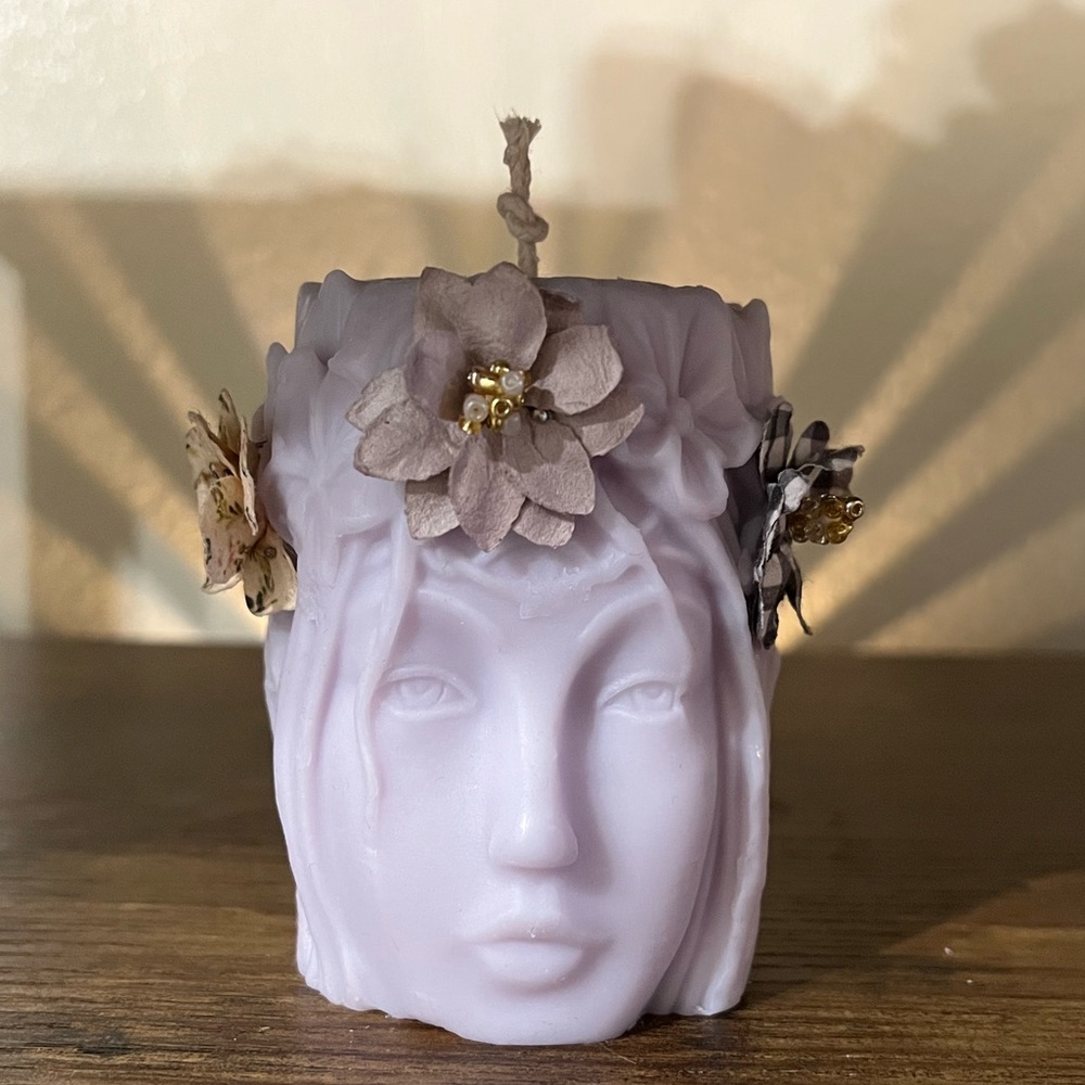Floral Lavender Face Candle
